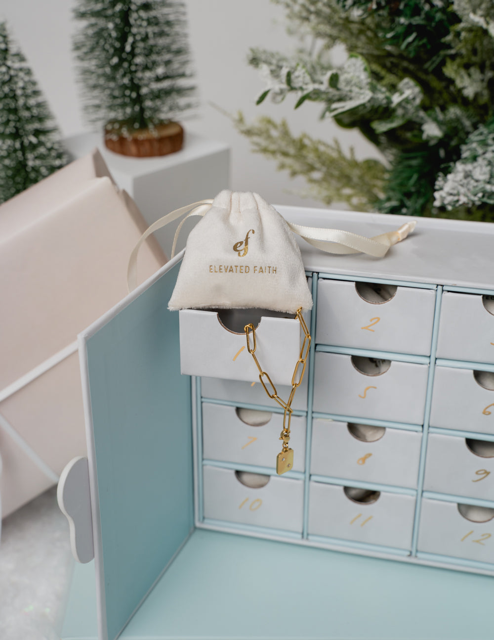 2025-12-Days-of-EF-Jewelry-Advent-Calendar-Box_02.jpg