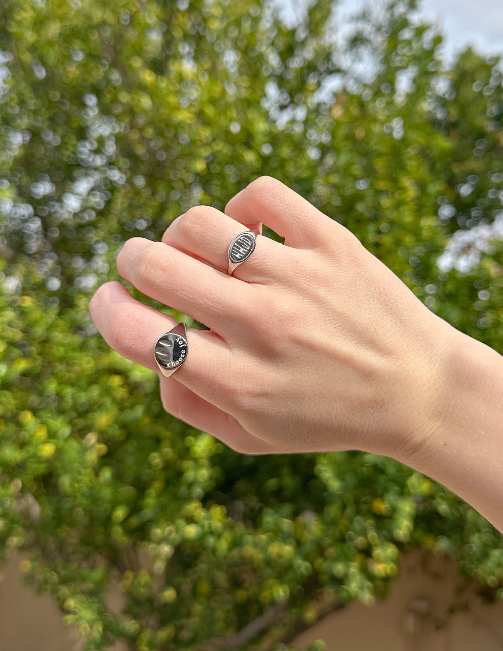 24-02-Silver-Rings_02.jpg