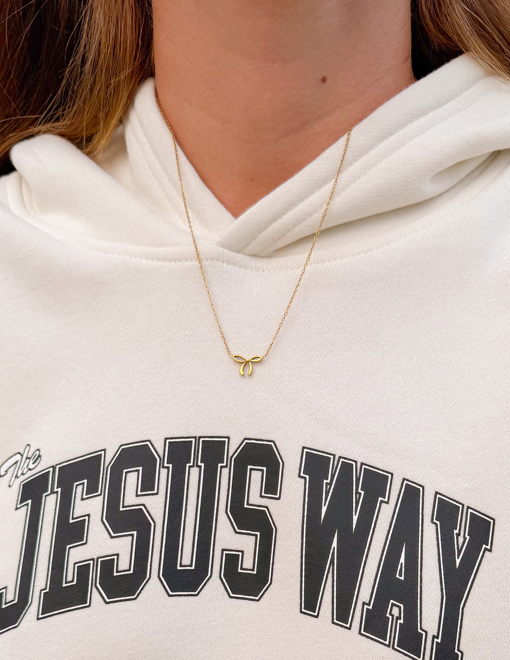 Dainty-Bow-Necklace_02.jpg
