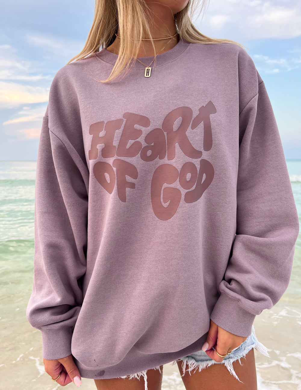 Heart-of-God-Unisex-Crewneck_04_87fed48f-0782-43f9-8d88-718042bf5b0e.jpg