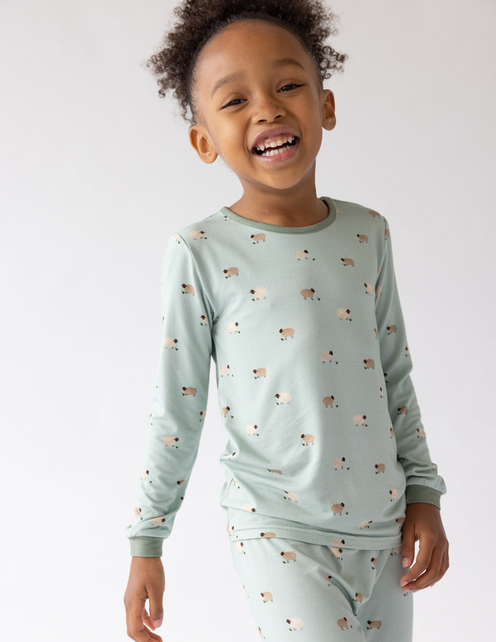 Lamb-Kids-Pajama-Set_01.jpg