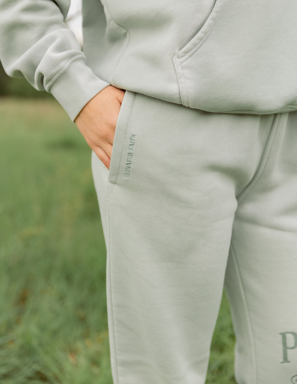 Perfect-Love-Unisex-Sweatpant_02.jpg