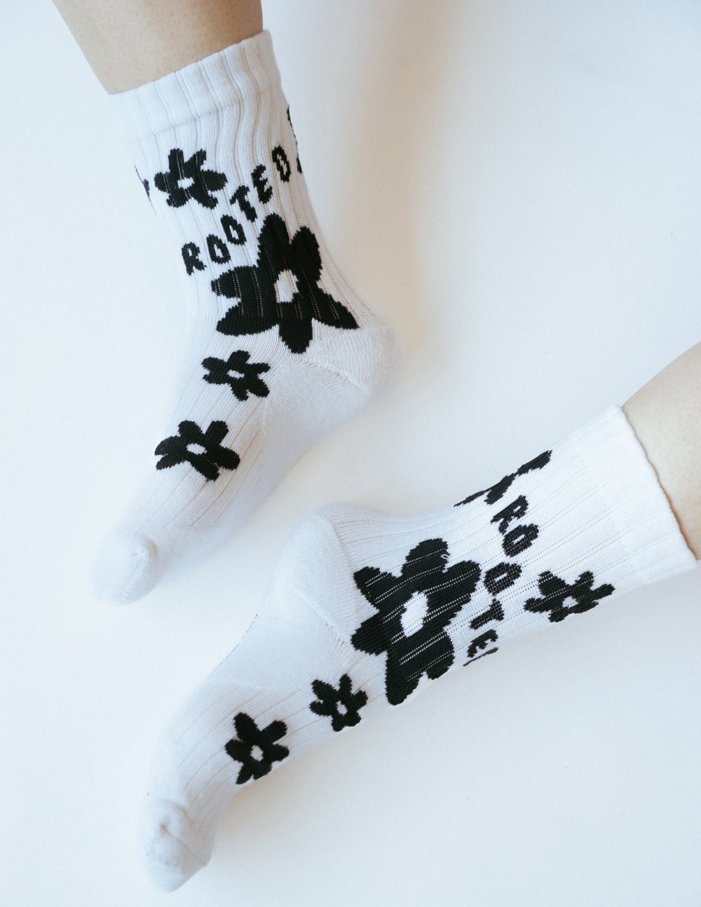 Stay-Rooted-Socks_01.jpg