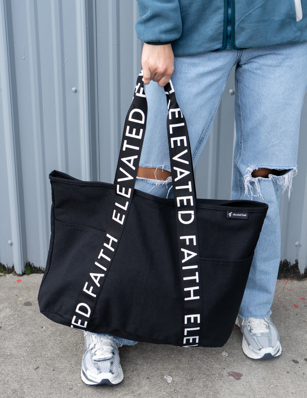 The-Large-Everyday-Black-Tote_01.jpg